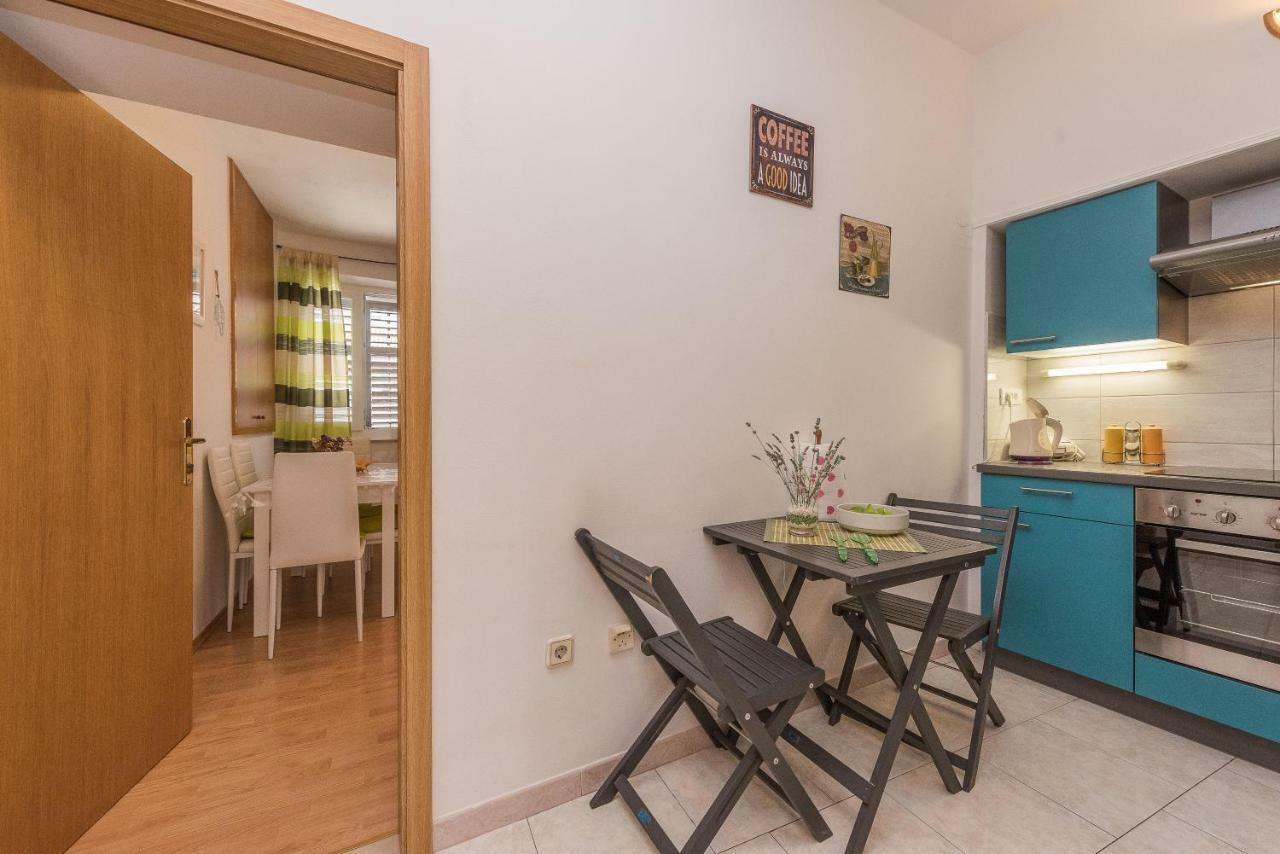 Apartment And Room Soul Of Dalmatia Zadar Bagian luar foto